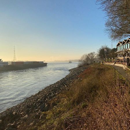 Wohnen Direkt An Der Rheinpromenade Mit Whirlpool Und Sauna Gotterswickerhamm Ngoại thất bức ảnh